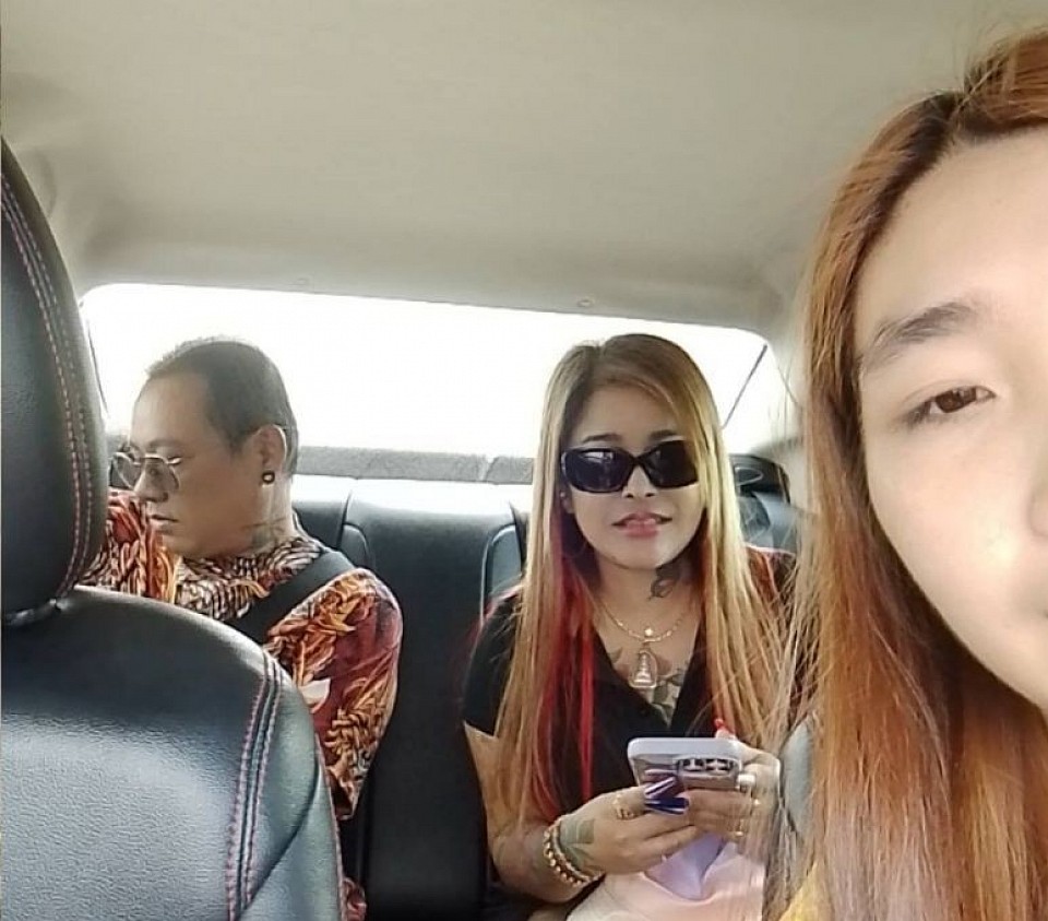 บริการรถเช่าพร้อมคนขับ ( ผู้หญิงขับ)